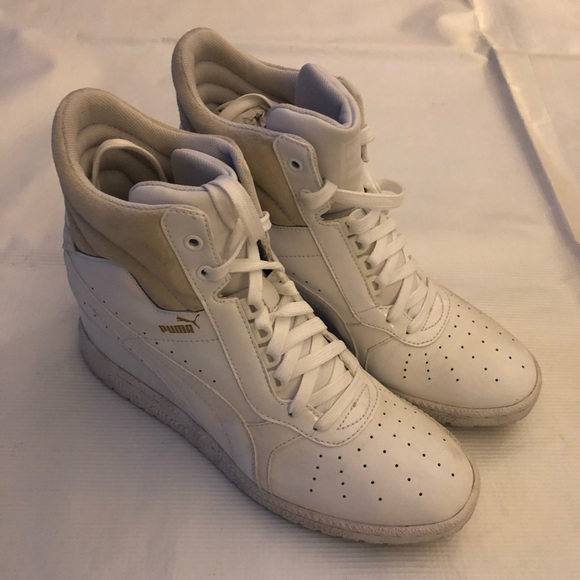 puma wedge sneakers size 10